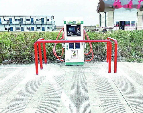 黑龍江省內高速首座新能源車充電樁在哈大高速安達服務區啟用